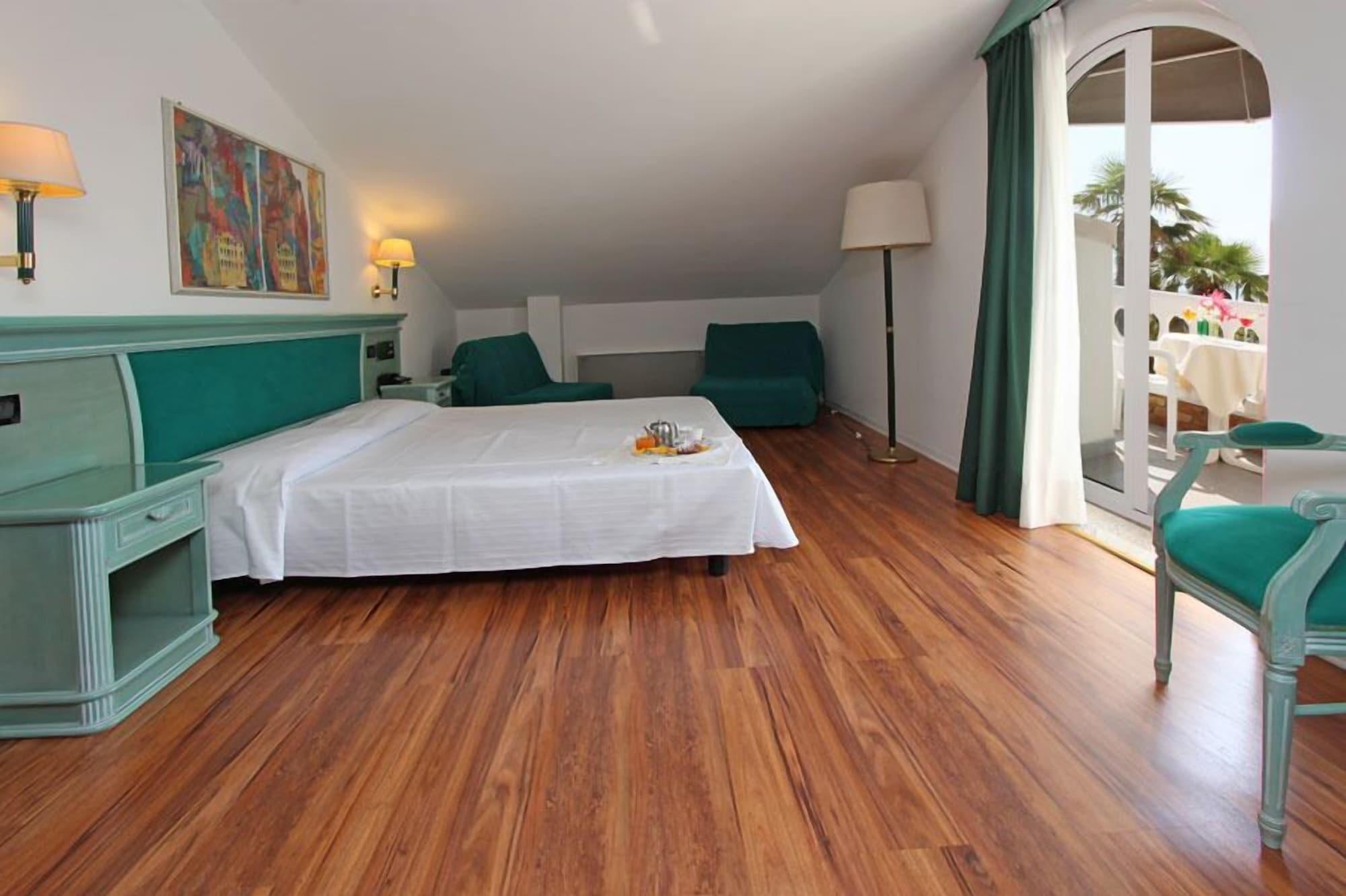 Park Hotel Cellini Lido di Jesolo Exteriér fotografie