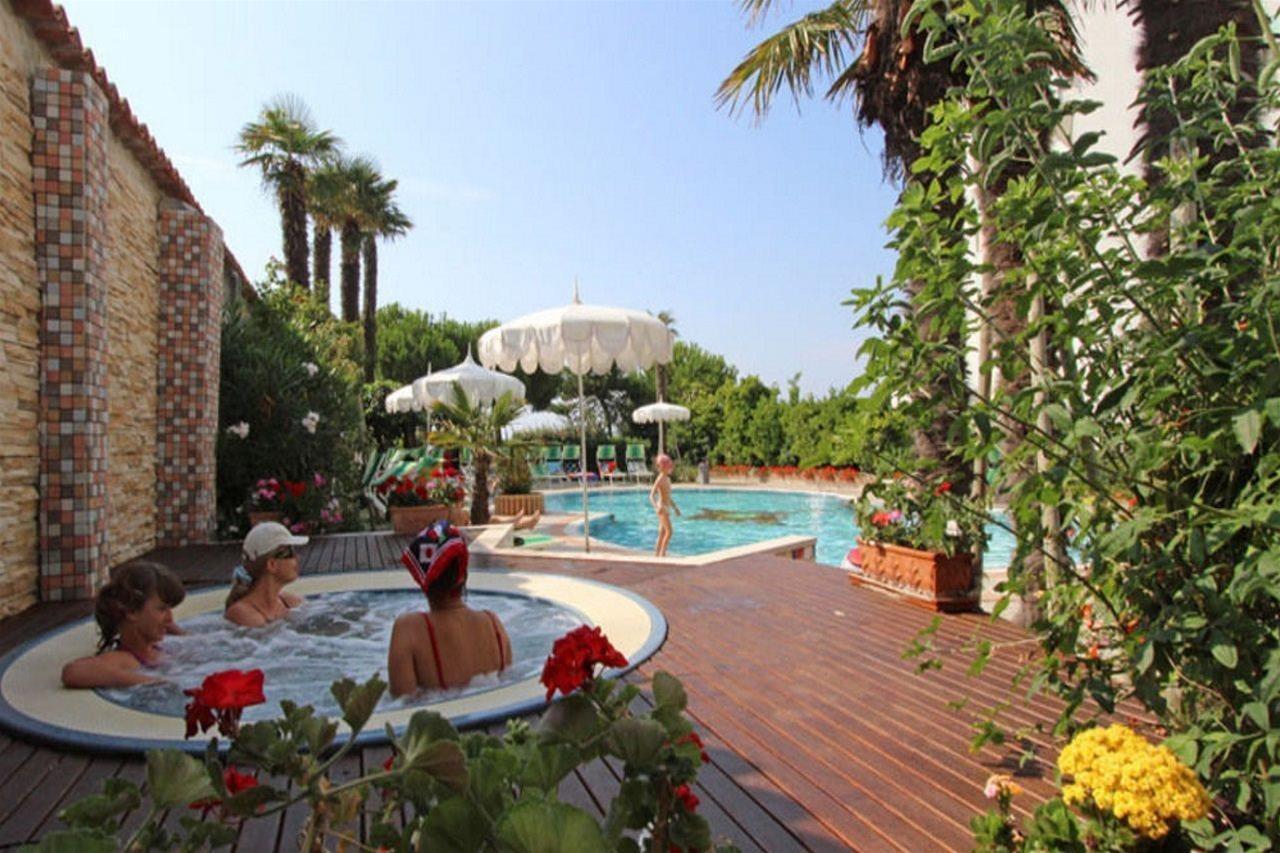 Park Hotel Cellini Lido di Jesolo Exteriér fotografie