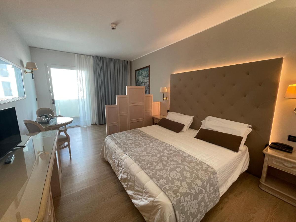 Park Hotel Cellini Lido di Jesolo Exteriér fotografie