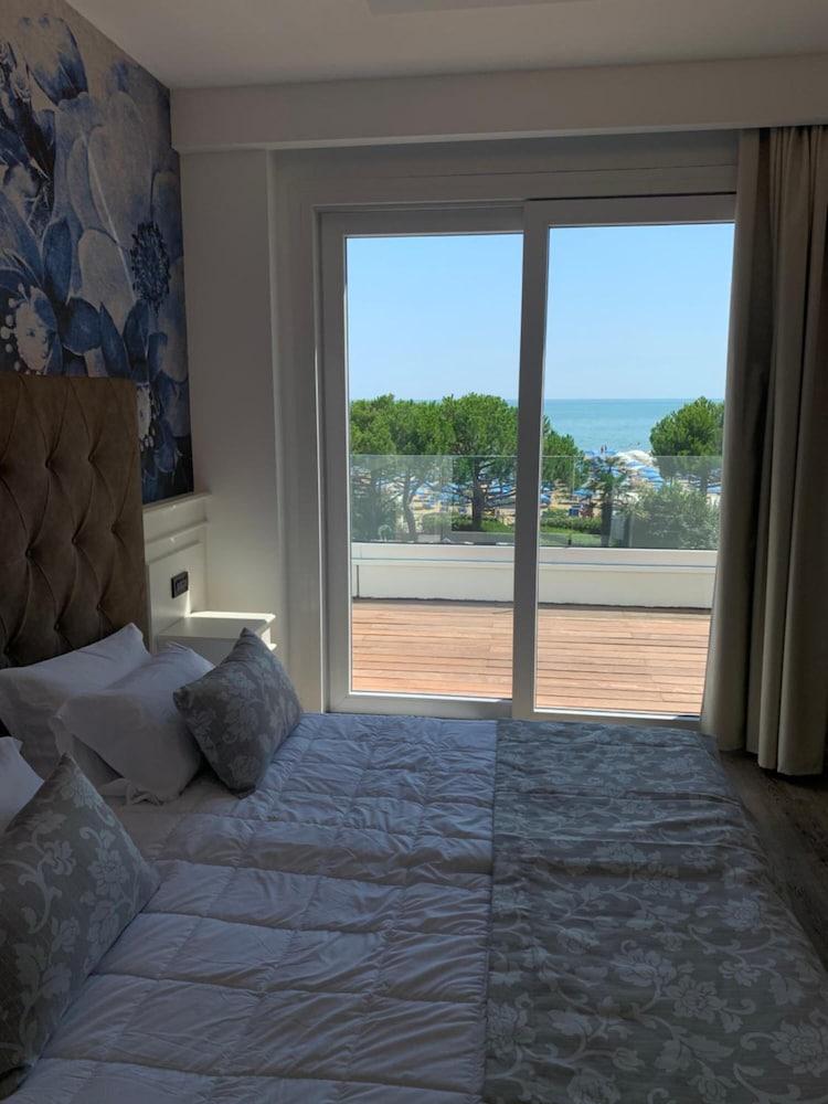 Park Hotel Cellini Lido di Jesolo Exteriér fotografie